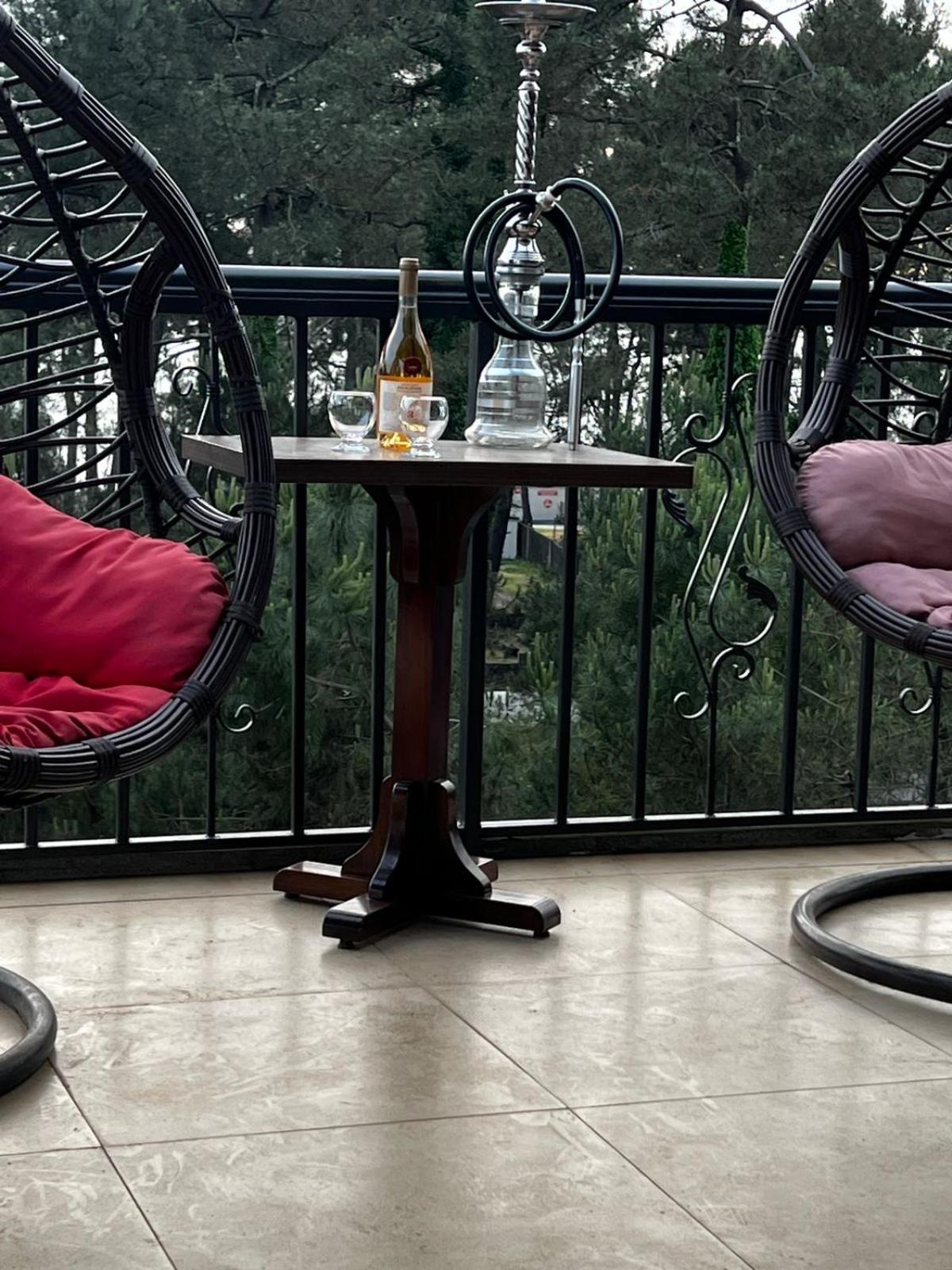 Golden Fleece Hotel Уреки Екстериор снимка